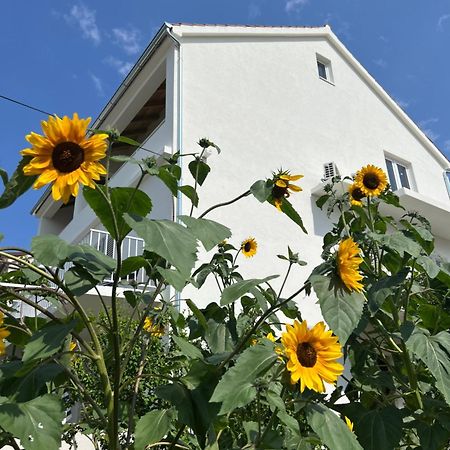 Apartments Nikola Stipisic Хвар Екстер'єр фото